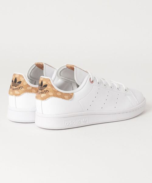 adidas（アディダス）の「ディズニー スタンスミス [Disney Stan Smith] アディダスオリジナルス（スニーカー・レディース・ホワイト・23.0cm/23.5cm/24.0cm/24.5cm/25.0cm/25.5cm/26.0cm/26.5cm/27.0cm/27.5cm/28.0cm/22.0cm/22.5cm）」の9枚目の写真