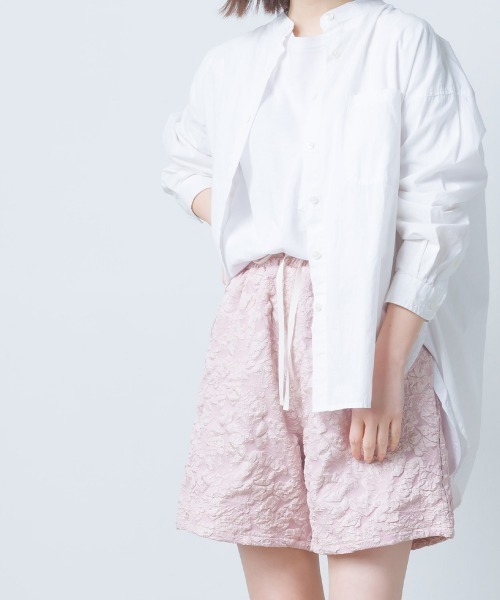 OMNES（オムネス）の「ふくれジャガードショートパンツ（その他パンツ・レディース・ホワイト/ブラック/ベージュ/ピンクベージュ・FREE）」の8枚目の写真