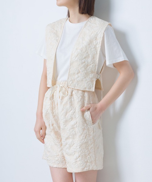 OMNES（オムネス）の「ふくれジャガードショートパンツ（その他パンツ・レディース・ホワイト/ブラック/ベージュ/ピンクベージュ・FREE）」の13枚目の写真