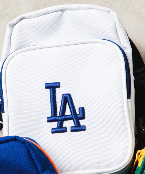 WEGO（ウィゴー）の「∴WEGO/MLB別注 刺繍ミニショルダーバッグ（ショルダーバッグ・メンズ・その他1/その他2/その他3/その他4・FREE）」の3枚目の写真