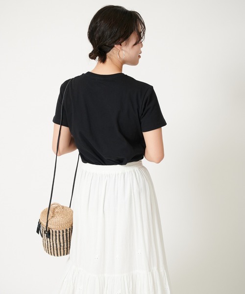U by SPICK&SPAN（ユーバイスピックアンドスパン）の「ロゴTEEシャツ◆（Tシャツ/カットソー・レディース・ホワイト/ブラック・FREE）」の4枚目の写真