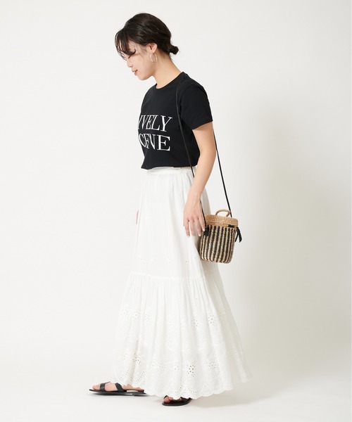 U by SPICK&SPAN（ユーバイスピックアンドスパン）の「ロゴTEEシャツ◆（Tシャツ/カットソー・レディース・ホワイト/ブラック・FREE）」の6枚目の写真
