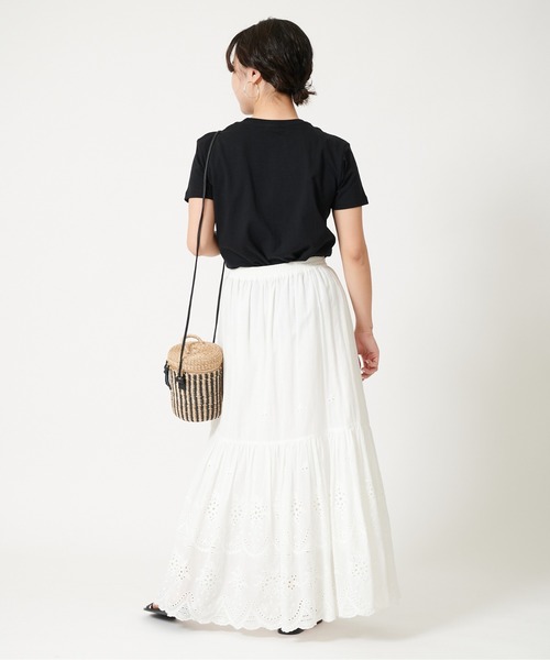 U by SPICK&SPAN（ユーバイスピックアンドスパン）の「ロゴTEEシャツ◆（Tシャツ/カットソー・レディース・ホワイト/ブラック・FREE）」の9枚目の写真