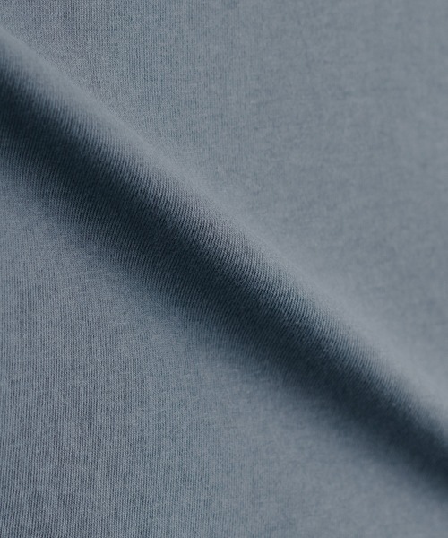 epnok（エプノック）の「タックオーバーTee（Tシャツ/カットソー・メンズ・チャコールグレー/ブラック/オフホワイト/グレイッシュベージュ/ブラウン/グリーン/グレイッシュブルー・SMALL/MEDIUM/LARGE）」の10枚目の写真