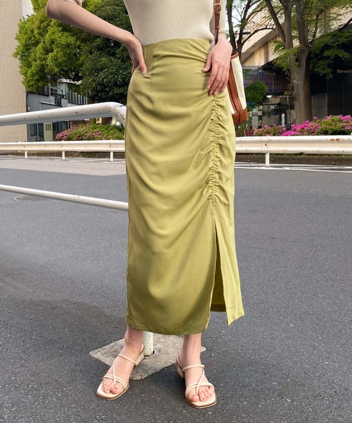 archives(アルシーヴ)の「ギャザースリットタイトスカート(スカート・レディース・ブラック/ベージュ/グリーン・MEDIUM)」の9枚目の写真