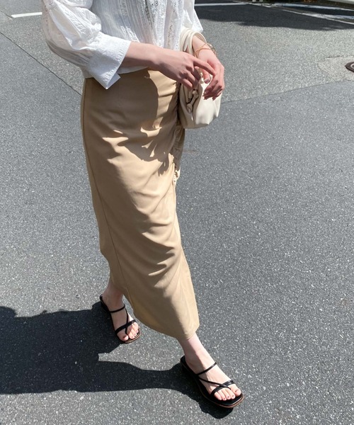 archives(アルシーヴ)の「ギャザースリットタイトスカート(スカート・レディース・ブラック/ベージュ/グリーン・MEDIUM)」の15枚目の写真