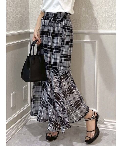 dazzlin（ダズリン）の「マルチウェイロングフレアスカート（スカート・レディース・アイボリー/グレー/ブラウン・FREE）」の2枚目の写真