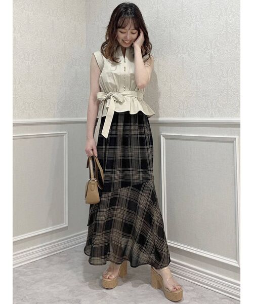 dazzlin（ダズリン）の「マルチウェイロングフレアスカート（スカート・レディース・アイボリー/グレー/ブラウン・FREE）」の19枚目の写真