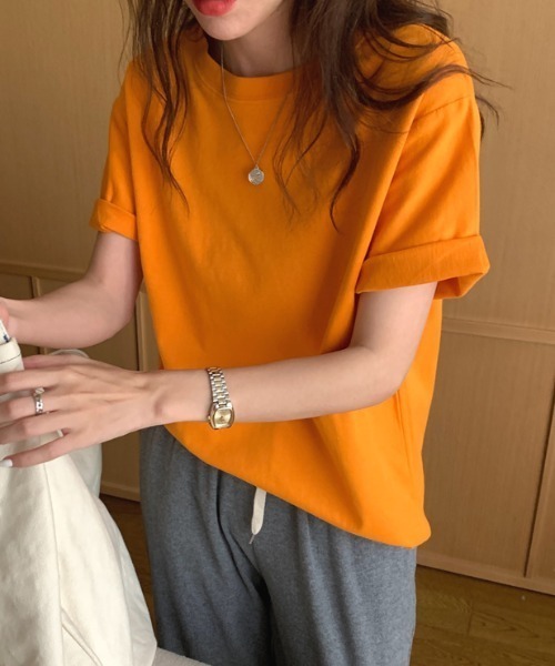 MANGROVE(マングローブ)の「BASICレギュラーフィットTシャツ(Tシャツ/カットソー・レディース・ピンク/ライトグリーン/グリーン/イエロー/ホワイト/パープル/オレンジ/ブラック・FREE)」の1枚目の写真