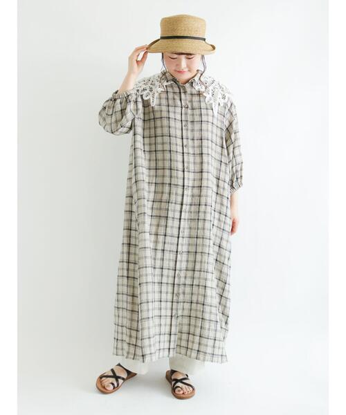 Samansa Mos2(サマンサ モスモス)の「リネンパフスリーブシャツワンピース(ワンピース・レディース・ブラック/オフホワイト/オレンジ/ミント/モカ/キナリ・フリ-)」の7枚目の写真