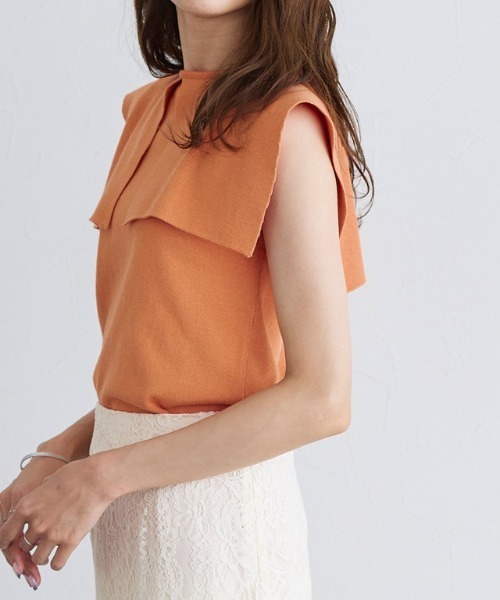 セーラーカラーノースリーブニット