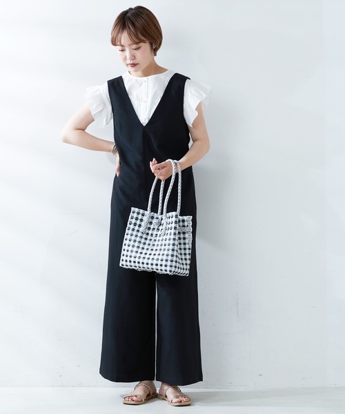 natural couture（ナチュラルクチュール）の「WEB限定サイズあり/バックリボンおしゃれワイドサロペ（サロペット/オーバーオール・レディース・ブラック/ブラウン/ベージュ・SMALL/MEDIUM）」の15枚目の写真