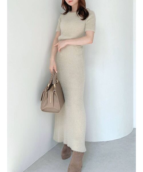 RESEXXY(リゼクシー)の「ミニシャギーニットフレアワンピース(ワンピース・レディース・ホワイト/ブラック/ピンク/ベージュ・FREE)」の1枚目の写真