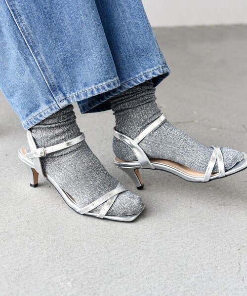 SHIPS any（シップス エニィ）の「SHIPS any: クロス ストラップ サンダル（サンダル・レディース・ブラック/キャメル/ゴールド/シルバー/イエロー・36/37/38）」の19枚目の写真