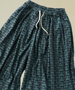 ハッピーペイントコーデュロイワイドパンツ