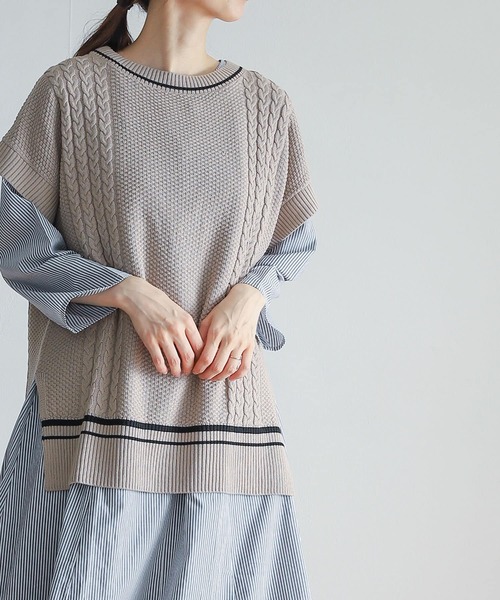 URBAN RESEARCH DOORS(アーバンリサーチドアーズ)の「ボートネックチルデンベスト(ニット/セーター・レディース・グレー系その他/キャメル・ONE)」の15枚目の写真