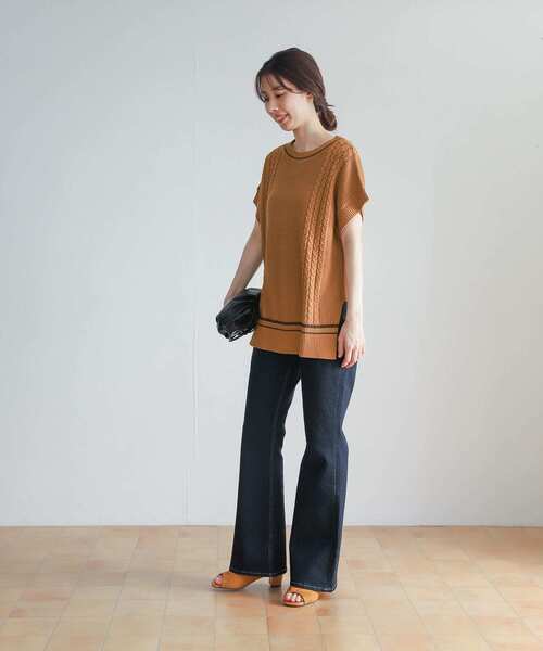 URBAN RESEARCH DOORS(アーバンリサーチドアーズ)の「ボートネックチルデンベスト(ニット/セーター・レディース・グレー系その他/キャメル・ONE)」の13枚目の写真