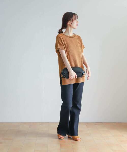 URBAN RESEARCH DOORS(アーバンリサーチドアーズ)の「ボートネックチルデンベスト(ニット/セーター・レディース・グレー系その他/キャメル・ONE)」の5枚目の写真