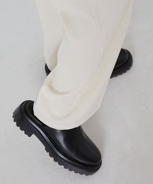 PUBLUX（パブリュクス）の「PUBLUX/パブリュクス トラックソールサボサンダル（サンダル・レディース・アイボリー/ブラック・23.0cm/24.0cm/25.0cm）」の14枚目の写真