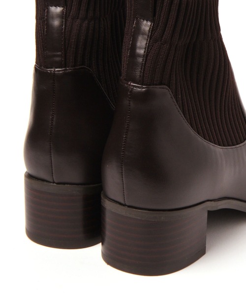LEPSIM(レプシィム)の「フェイクレザーキリカエソックスブーツ 123118(ブーツ・レディース・ブラック/グレイッシュベージュ/ブラウン・LARGE/MEDIUM)」の16枚目の写真