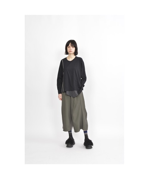 gomme（ゴム）の「ウォームＰツイル　ウェーブ切替パンツ（その他パンツ・レディース・ブラック/カーキ/ブルー・MEDIUM）」の4枚目の写真