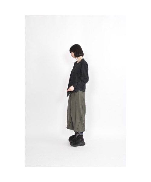 gomme（ゴム）の「ウォームＰツイル　ウェーブ切替パンツ（その他パンツ・レディース・ブラック/カーキ/ブルー・MEDIUM）」の8枚目の写真