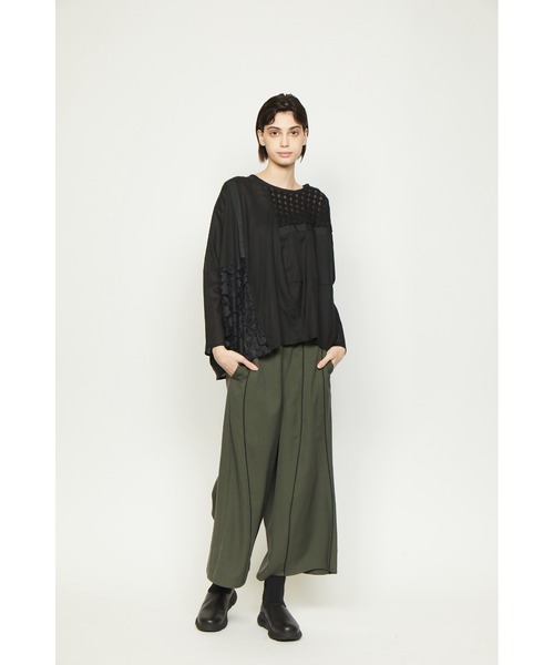 gomme（ゴム）の「ウォームＰツイル　ウェーブ切替パンツ（その他パンツ・レディース・ブラック/カーキ/ブルー・MEDIUM）」の17枚目の写真