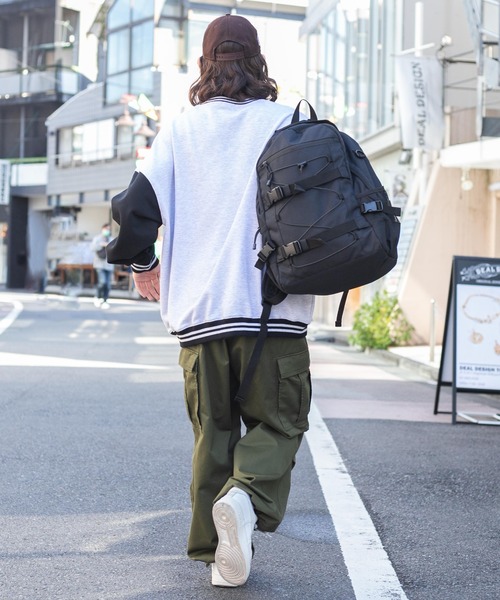 WEGO（ウィゴー）の「WEGO/ヘビーウエイト バイカラースリーブロゴプルオーバー（スウェット・メンズ・ブラック/グレー系その他/ネイビー/グレー・LARGE/MEDIUM）」の20枚目の写真