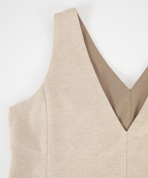 titivate（ティティベイト）の「フレアデザインVネックジャンパースカート（ワンピース・レディース・ベージュ/アイボリー/チャコール・S/M）」の16枚目の写真