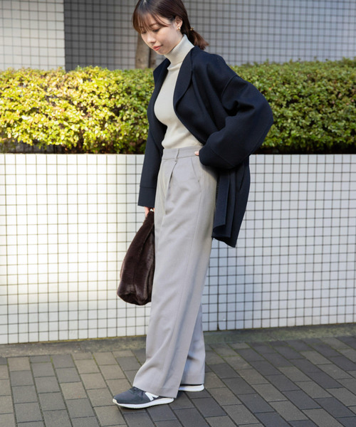 URBAN RESEARCH DOORS（アーバンリサーチドアーズ）の「ラナテックストレートトラウザー（その他パンツ・レディース・グレー/ネイビー・SMALL/MEDIUM）」の11枚目の写真