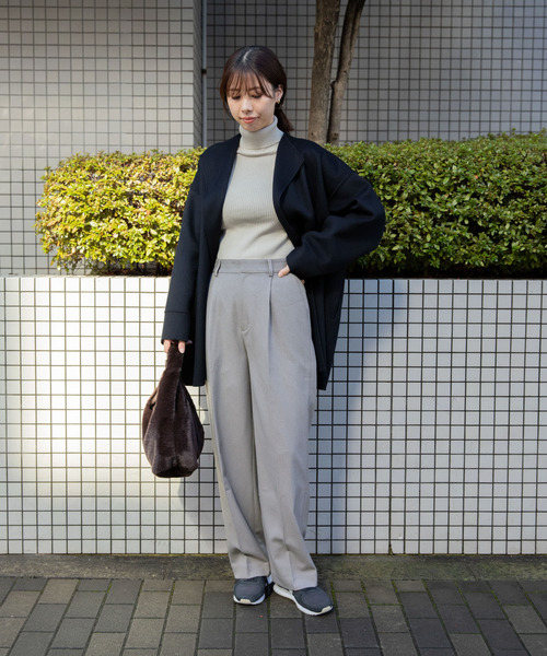 URBAN RESEARCH DOORS（アーバンリサーチドアーズ）の「ラナテックストレートトラウザー（その他パンツ・レディース・グレー/ネイビー・SMALL/MEDIUM）」の13枚目の写真