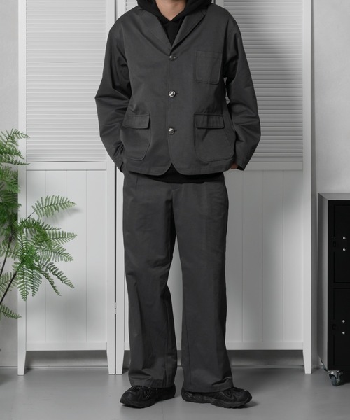 kutir(クティール)の「タックワイドパンツ(セットアップで着用可能)(スラックス・メンズ・グレー/ブラック・MEDIUM/LARGE)」の12枚目の写真