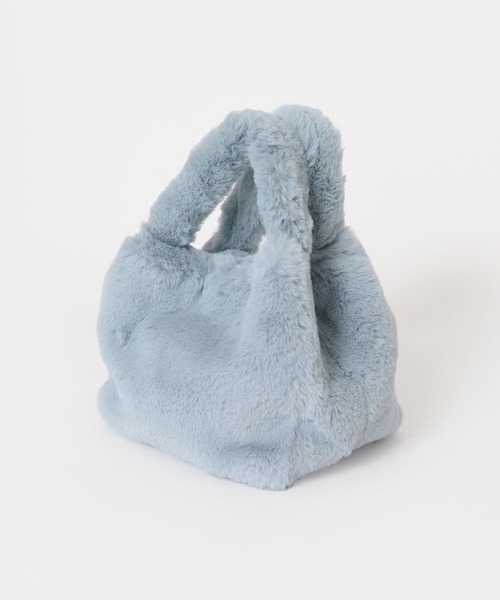 URBAN RESEARCH DOORS（アーバンリサーチドアーズ）の「『別注』VINCENT PRADIER×DOORS　Small Fake Fur Bag（ハンドバッグ・レディース・ライトブルー/アイボリー/キャメル・-）」の9枚目の写真