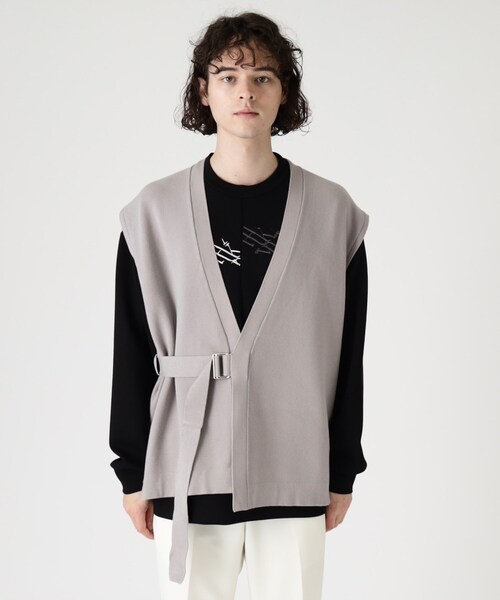 tk.TAKEO KIKUCHI（ティーケータケオキクチ）の「◆タイロッケンニットベスト（ベスト・メンズ・ブラック/グレー・66/88）」の4枚目の写真