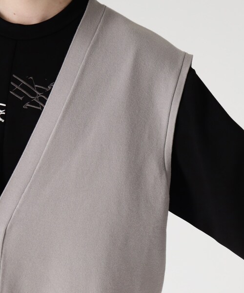 tk.TAKEO KIKUCHI（ティーケータケオキクチ）の「◆タイロッケンニットベスト（ベスト・メンズ・ブラック/グレー・66/88）」の8枚目の写真