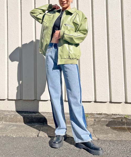 Jewelobe（ジュエローブ）の「配色パイピングシンセティックレザーブルゾン（ブルゾン・レディース・ホワイト/カーキ/ブラック・FREE）」の3枚目の写真