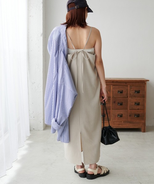 DISCOAT(ディスコート)の「テックリネンバックリボンキャミワンピース(ワンピース・レディース・ライトグレー/ブラウン/ブラック・FREE)」の17枚目の写真