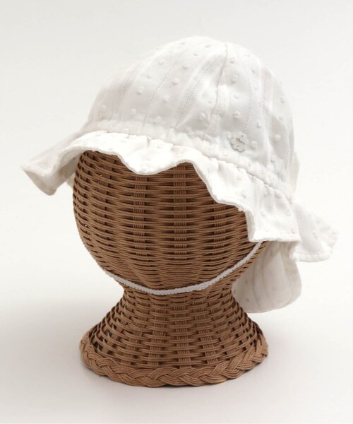 apres les cours（アプレレクール）の「ドビー・いちご柄リボンベビーハット_UVカット（その他ベビー用品・キッズ・ピンク/オフホワイト・48/46）」の2枚目の写真