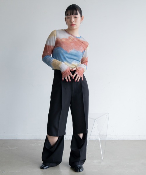 VACANCY（ヴァカンシー）の「マルチスリットスラックスパンツ