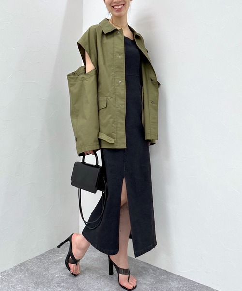 FOREVER 21（フォーエバー トゥエンティーワン）の「【STREET】2WAYミリタリージャケット（ミリタリージャケット・レディース・ブラック/カーキ・FREE）」の14枚目の写真