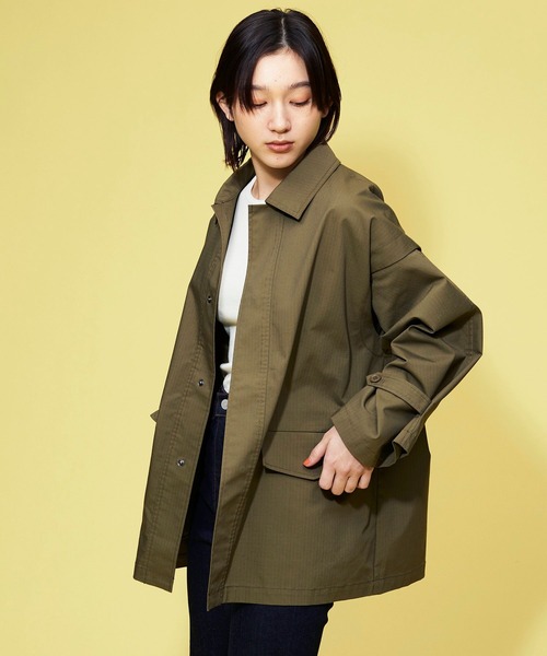 FOREVER 21（フォーエバー トゥエンティーワン）の「【STREET】2WAYミリタリージャケット（ミリタリージャケット・レディース・ブラック/カーキ・FREE）」の22枚目の写真