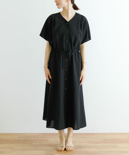 URBAN RESEARCH（アーバンリサーチ）の「『UR TECH DRYLUXE』ギャザーワンピース（ワンピース・レディース・モカ/ブルー/ブラック・36/38）」の11枚目の写真