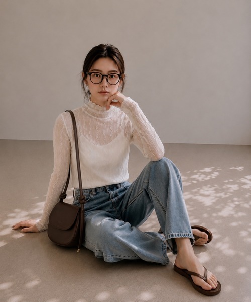 United store(ユナイテッドストア)の「ウェーブパターンシアートップ(Tシャツ/カットソー・レディース・ブラック/アイボリー/ダークブラウン/ホワイト・FREE)」の1枚目の写真