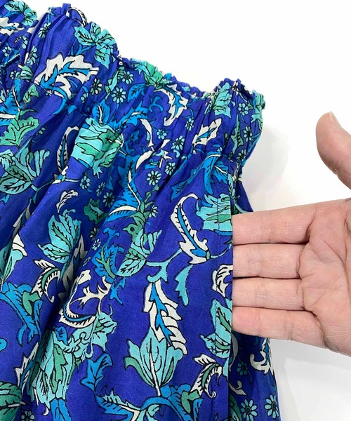 NANEA（ナネア）の「花柄フレアーロングスカート　フィッシュテールスカート（スカート・レディース・ピンク/ブルー・ONE SIZE）」の5枚目の写真