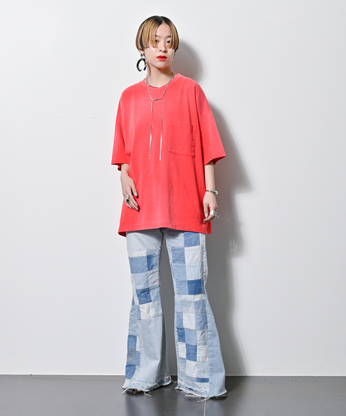 KURO(クロ)の「【KURO/クロ】別注 BD POCKET BIG Tシャツ(Tシャツ/カットソー・レディース・ブラック/レッド・MEDIUM)」の5枚目の写真