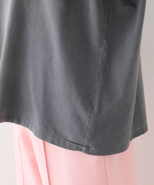 KURO(クロ)の「【KURO/クロ】別注 BD POCKET BIG Tシャツ(Tシャツ/カットソー・レディース・ブラック/レッド・MEDIUM)」の15枚目の写真