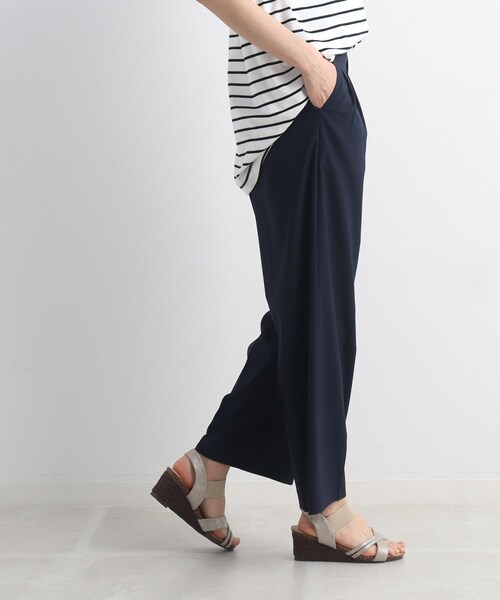 SHOO・LA・RUE（シューラルー）の「◆【洗練された大人の雰囲気】タックワイドパンツ（その他パンツ・レディース・ピンク系/ベージュ/ネイビー/グレー・02/03）」の12枚目の写真