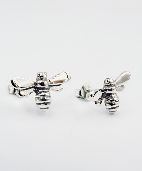 TONE SELECT GOODS(トーンセレクトグッズ)の「【925 SILVER ACC】HONEYBEEピアスSV925(OG)(ピアス(両耳用)・レディース・シルバー・FREE)」の1枚目の写真