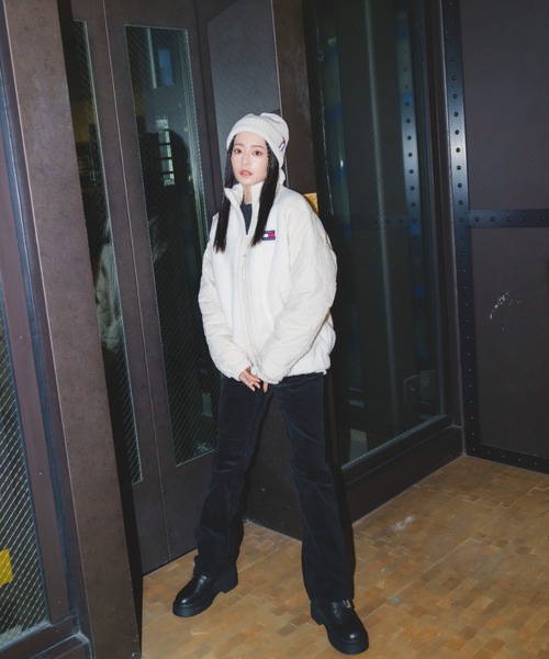 tommy jeans（トミー ジーンズ）の「シェルパジャケット（ブルゾン・メンズ・ホワイト/ブラック・LARGE/X-LARGE/MEDIUM/SMALL）」の4枚目の写真