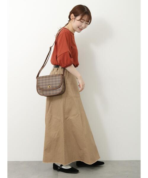 ehka sopo(エヘカソポ)の「ランタンスリーブカットソー(Tシャツ/カットソー・レディース・ダークオレンジ/ベージュ/ブラック/オフホワイト・F)」の22枚目の写真